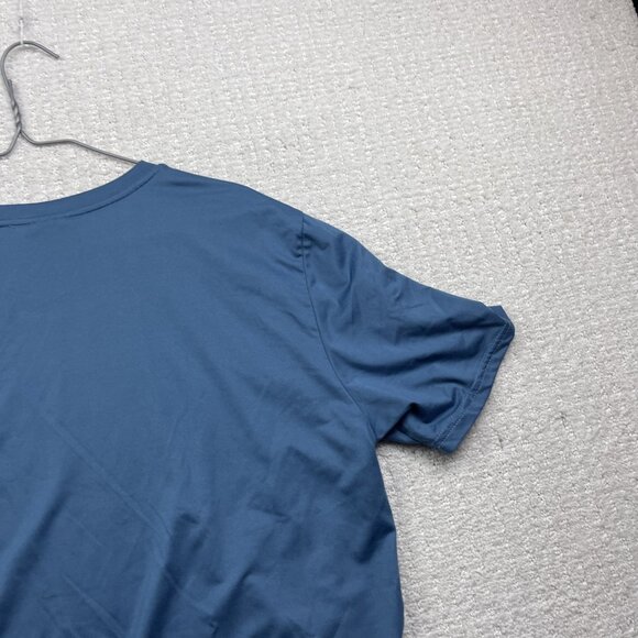 Peanuts Snoopy "Chillin" Graphic Sports Performance Gym T-Shirt Blue Men Sz M - Picture 15 of 16